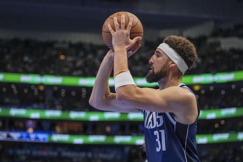 与绿军交手 与绿军交手