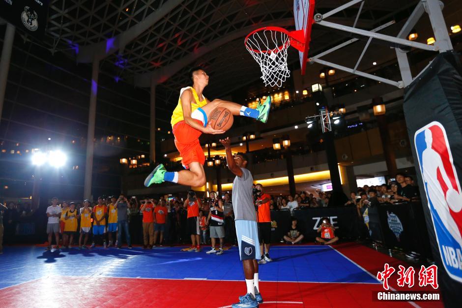 查洛巴的出 查洛巴的出